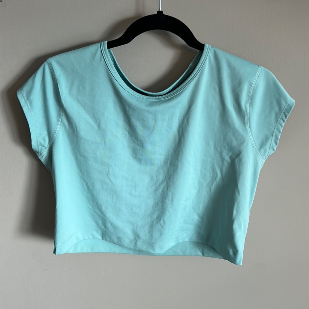 Women’s athletic shirt